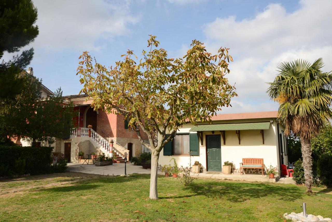 La Casa Di Andrea Hotel Chieti Kültér fotó